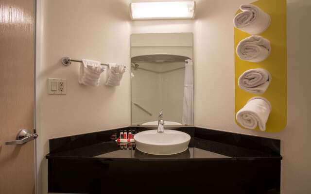 Baymont Inn & Suites Sheridan