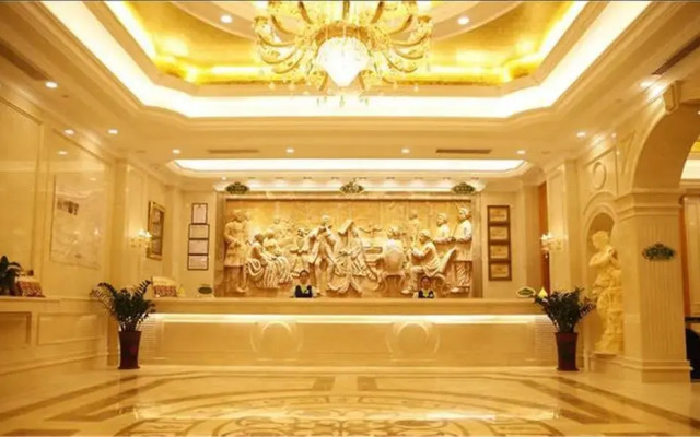 Vienna Hotel Foshan Lingnan Pearl Gymnasium