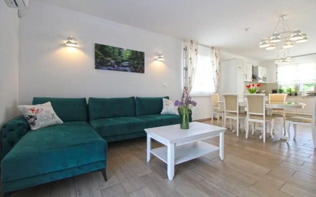 Elegant Villa With Private Pool in Bale