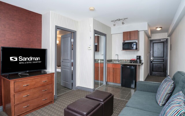 Sandman Hotels & Suites Calgary West