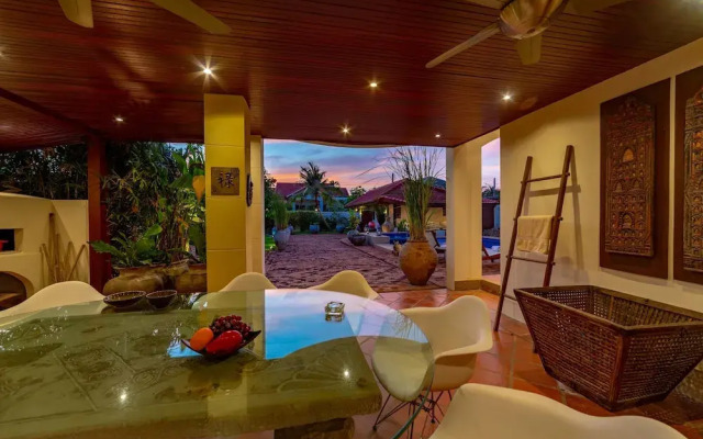 Tropical 6 Bedroom Villa Sanctuary