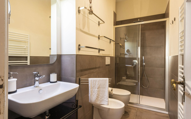 Art and Luxury Apartments