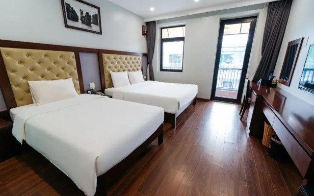 Top One Halong Hotel