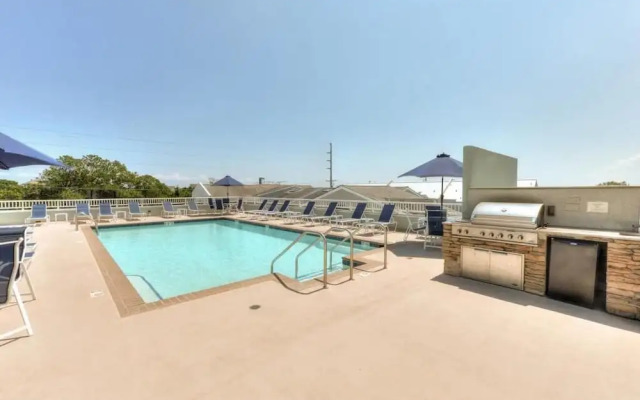 Collins Avenue 100 #309