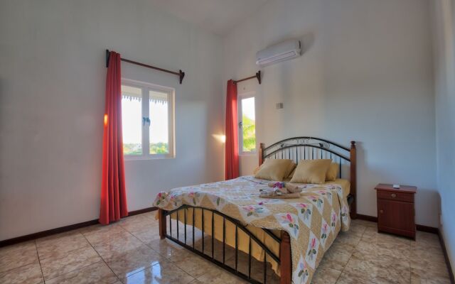 Hibiscus Villa - 5 Rooms