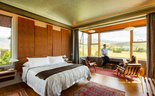 Hapuku Lodge & Tree Houses