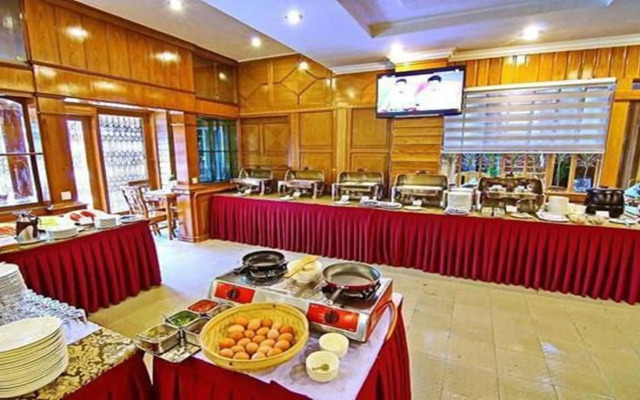 Hotel Dingar