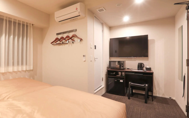 HOTEL LiVEMAX Shin Yokohama