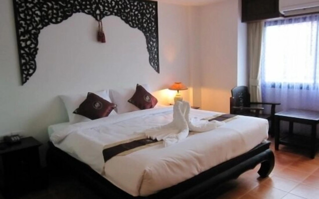 Wangburapa Grand Hotel