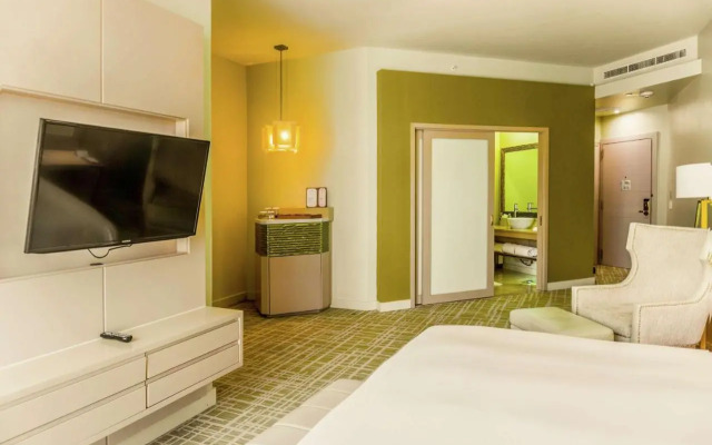 Waldorf Astoria Panama Residences