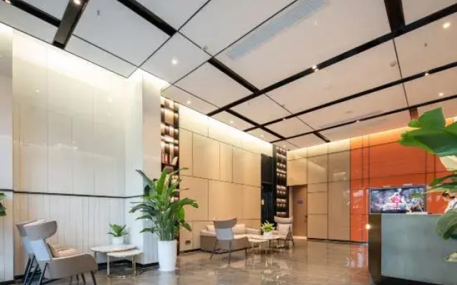Heyi light luxury hotel
