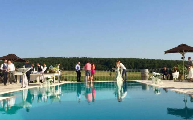 Liszkay Vineyard Estate