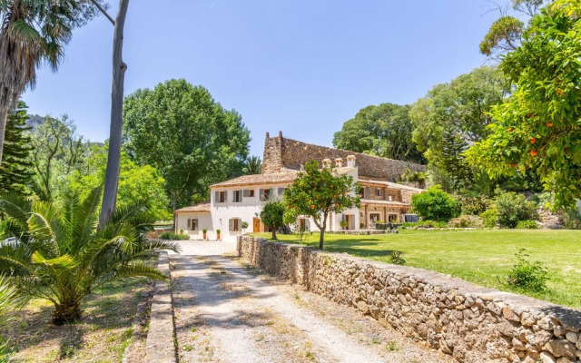 Mallorca Beautiful Villa With Pool in Puigpunyent