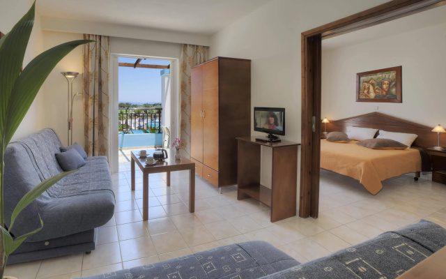 Corali Hotel