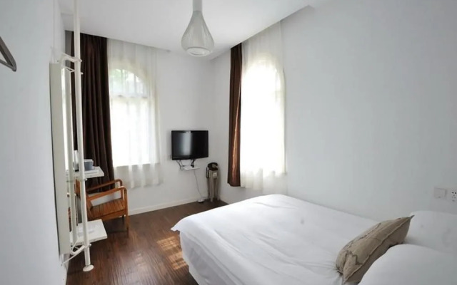 Hangzhou Youth Hotel