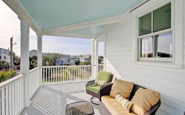 711 Carolina Boulevard