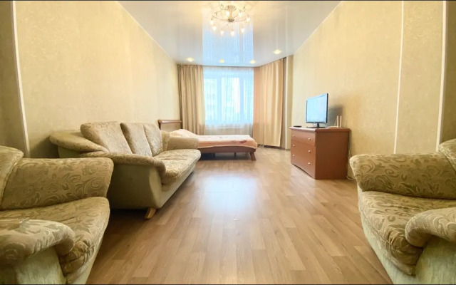 Апартаменты на проспекте Н.С. Ермакова 24