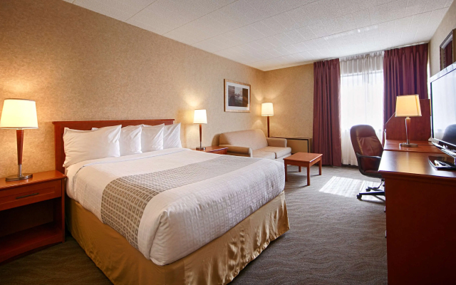 Best Western North Bay Hotel & Conference Centre