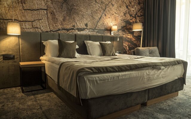 The Five Elements Hotel