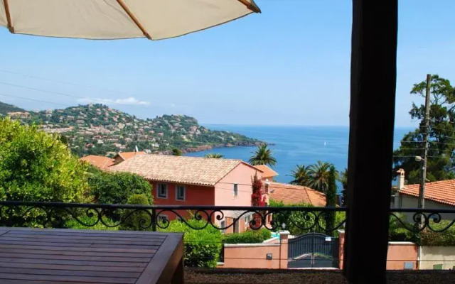 Villa Mananou