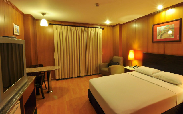 Dynasty Inn Pattaya