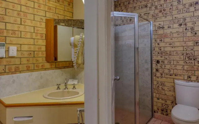 Mulga Country Motor Inn