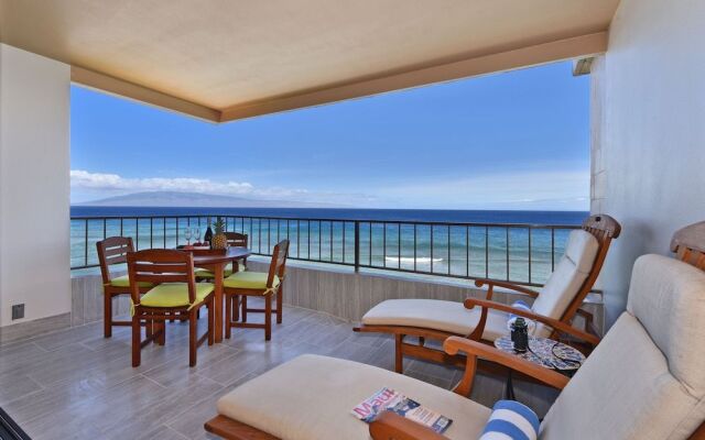 Maui Kai 601 by RedAwning