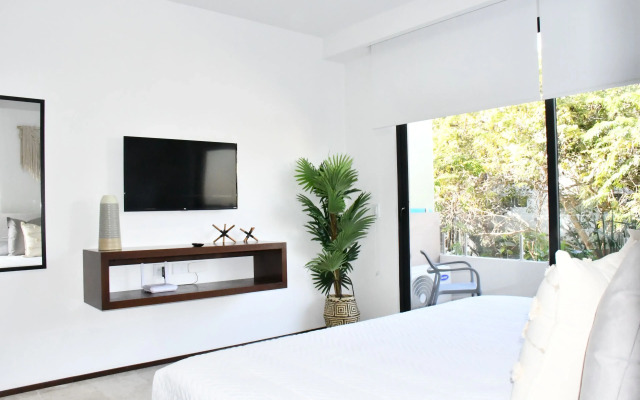 Menesse Tulum by Spot Rentals