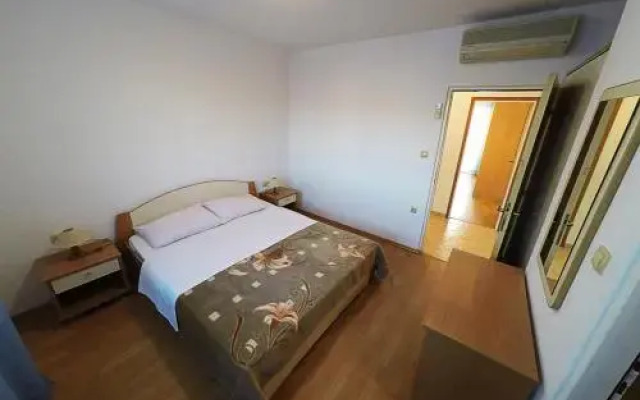 Apartments Pičuljan