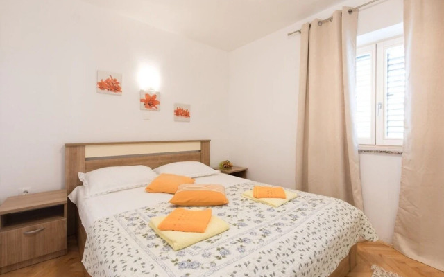 Mari - Modern Holiday House Close to sea - H