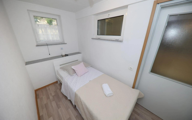 Country House Korlat