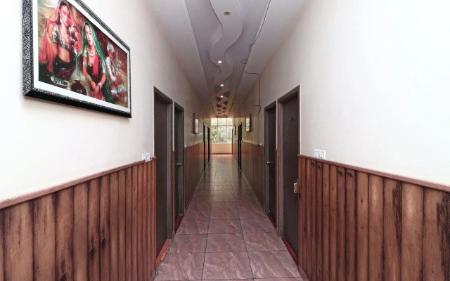 Hotel Shanti Palace
