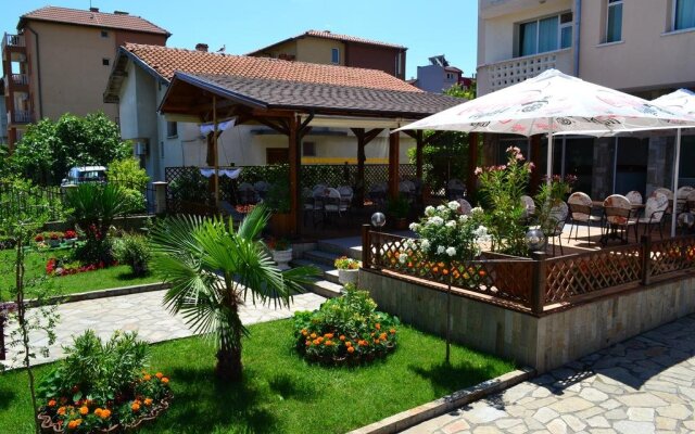 Saint George Family Hotel