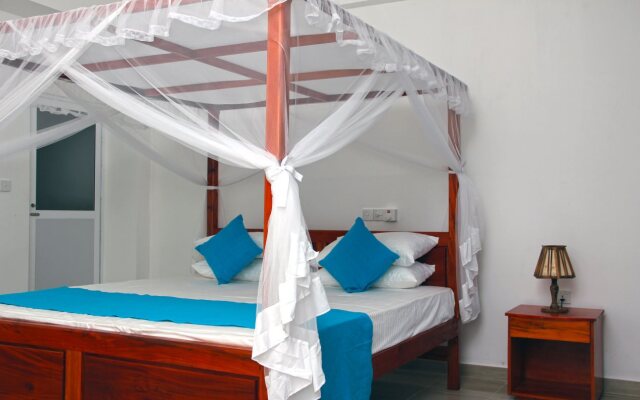 Savenrose Beach Villa
