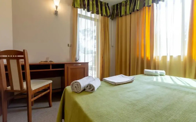 One Bedroom Apartment in Avalon Complex