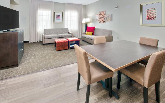 Staybridge Suites Plano - Richardson Area, an IHG Hotel