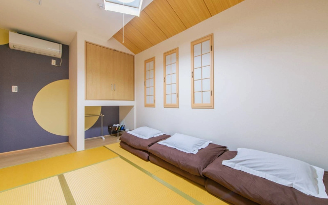 Two Storey House! Nishikujo! USJ! – Guest Rooms – Osaka