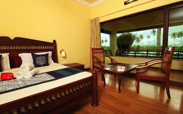 Manor Backwater Resort