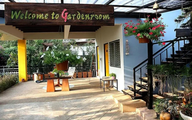 Garden Room Hostel