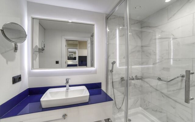 Orbi City Apartments