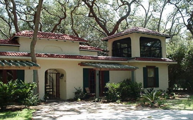 Hacienda by Jekyll Realty