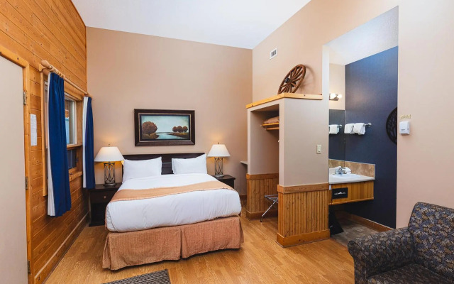 Overlander Mountain Lodge