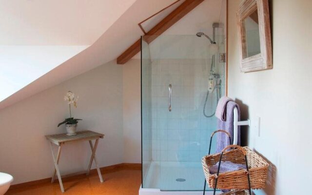 Waiwurrie Coastal Farm Lodge