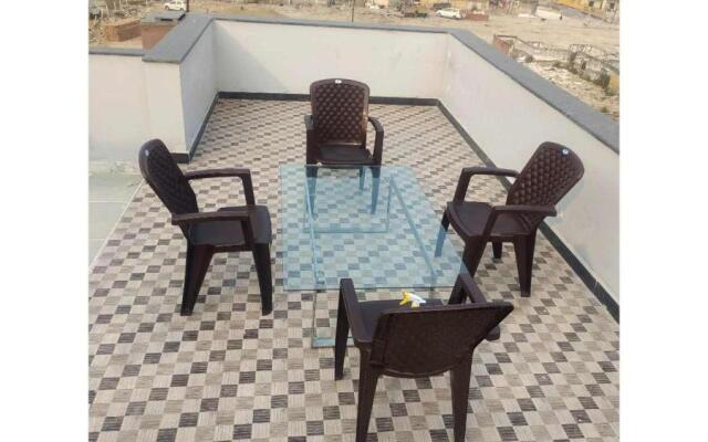 Hotel Noida Dreamz 44