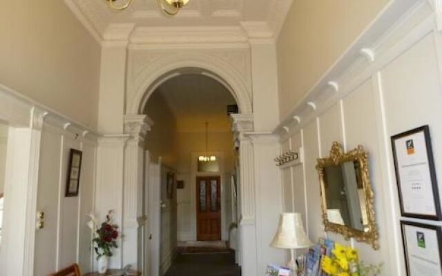 Hazel House Boutique Bed & Breakfast