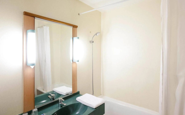 ibis budget Alès Saint Christol