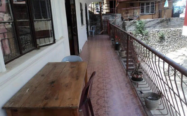 Isabelo's Inn and Cafe