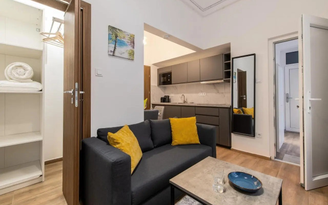 Kiraly Apartment