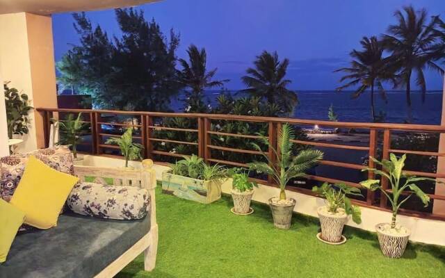 Lux Suites Lamera Beachfront Villas