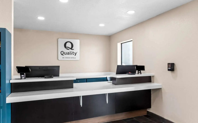 Quality Inn & Suites Port Lavaca near Lighthouse Beach